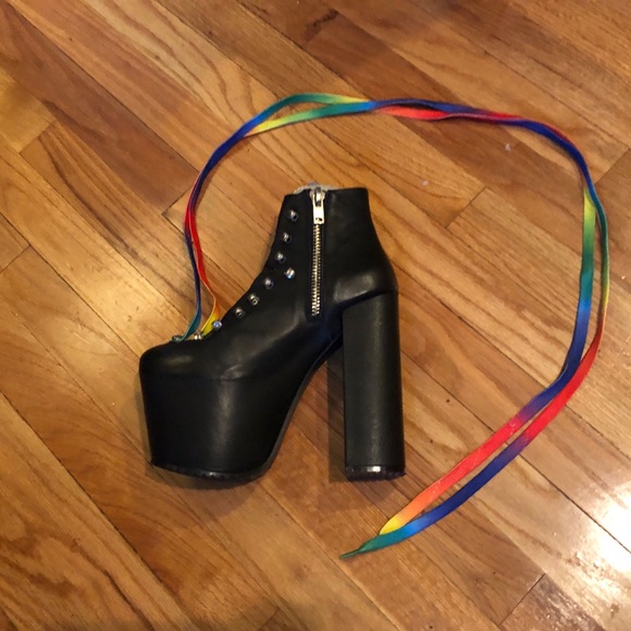 UNIF Shoes - UNIF HELLBOUND LEATHER PLATFORM HEELS UNIF Shoes - UNIF HELLBOUND LEATHER PLATFORM HEELS